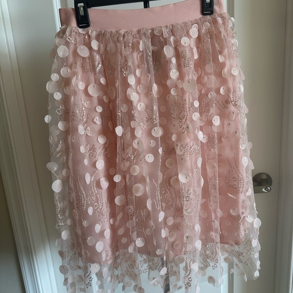 Charlie Paige Blush Sequin Skirt - Picture 11 of 14